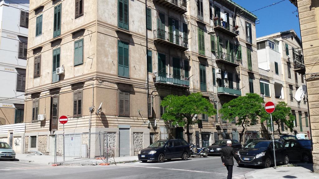 Stazione marinuzzi Villa Palermo Esterno foto