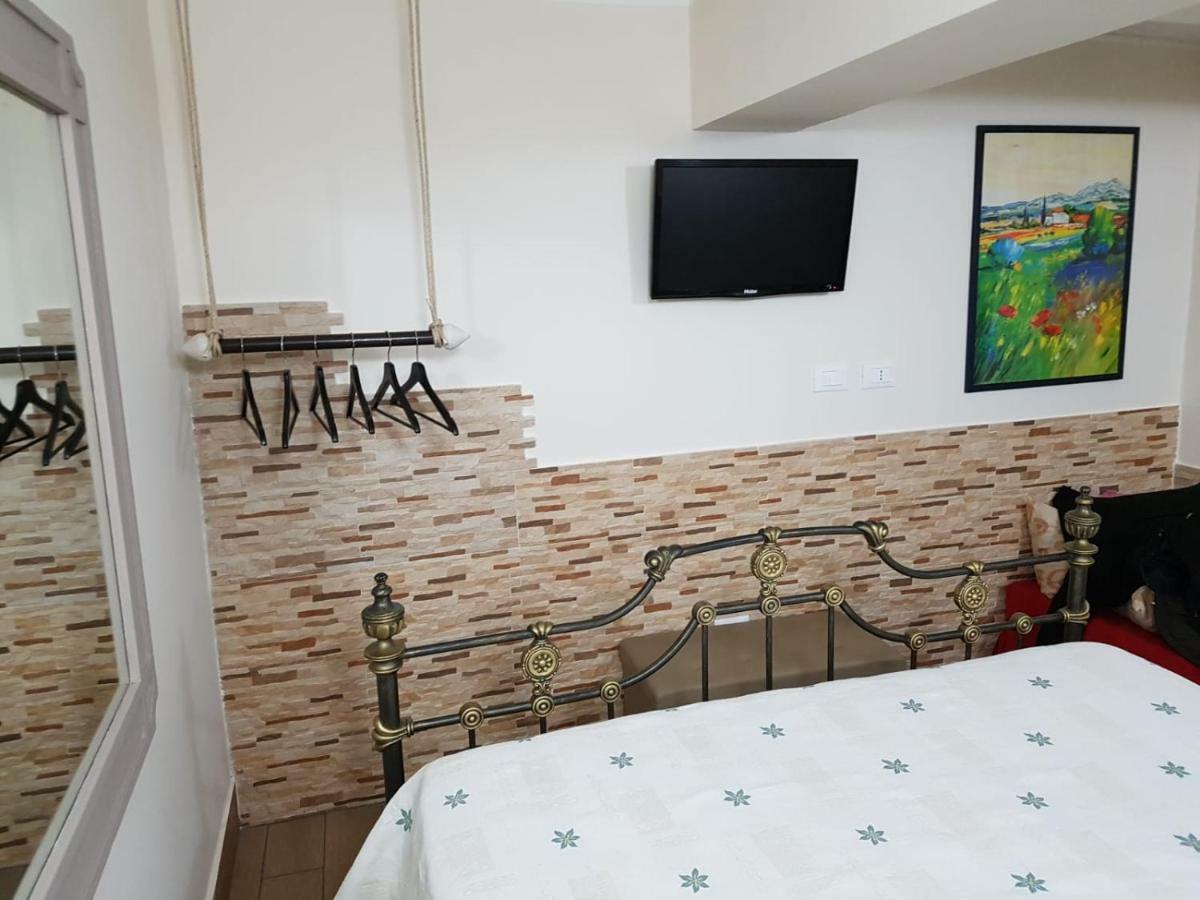 Stazione marinuzzi Villa Palermo Esterno foto